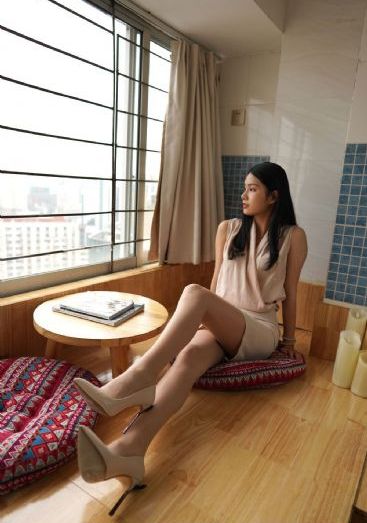 巨蛇闯女校完整版免费观看_未删减完整版