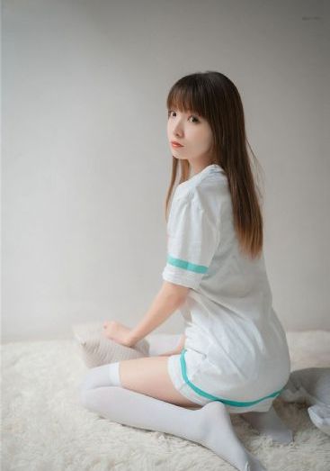 笔仙撞碟仙恐怖片完整版_云播放粤语日本成人在线