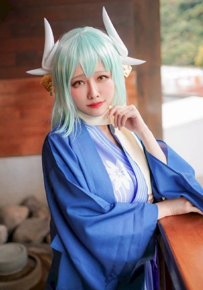 美容院特殊的服务_在线观看电视剧