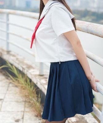 保险女王和他的商业秘密_BD免费观看超清